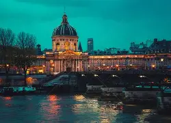 ewc投注平台 -法国杯赛程吃紧，多伦多猛龙今夜豪取连胜，引发热议，医务组通报恢复 